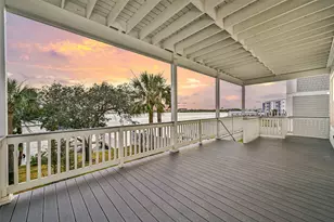 1515 Bayou Shore Dr, Galveston, TX 77551 - Photo 23