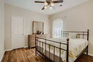 1224 Torchwood Dr, Friendswood, TX 77546 - Photo 13