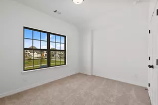 7827 Jade Crst Dr, Angleton, TX 77515 - Photo 9