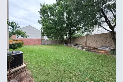 2802 Sunshine Circle, Sugar Land, TX 77479 - Photo 25