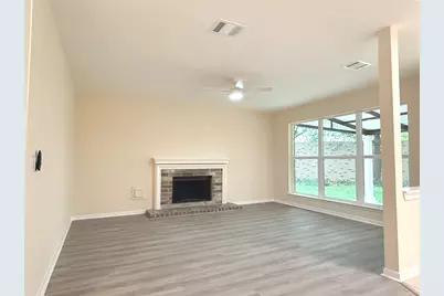 2802 Sunshine Circle, Sugar Land, TX 77479 - Photo 17