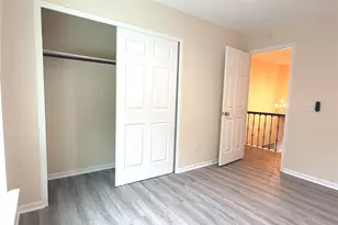 2802 Sunshine Cir, Sugar Land, TX 77479 - Photo 9