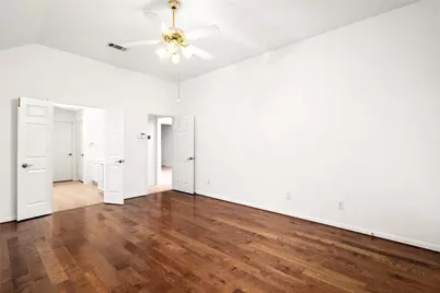 142 S Veranda Ridge Drive, The Woodlands, TX 77382 - Photo 17