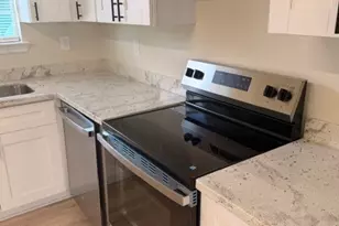 615 Shirley St, Eagle Lake, TX 77434 - Photo 7