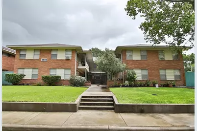 8803 Timberside #10, Houston, TX 77025 - Photo 11
