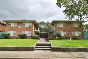 8803 Timberside, Houston, TX 77025 - Photo 11
