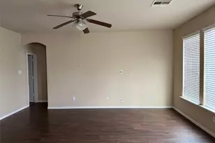 3127 Cambridge Falls Dr, Fresno, TX 77545 - Photo 3