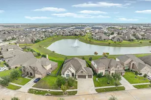 2810 Cumberland Dr, Texas City, TX 77568 - Photo 3