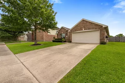 10006 King William Drive, La Porte, TX 77571 - Photo 37