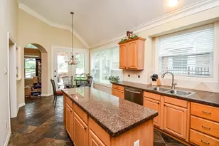414 Nighthawk Ct, Sugar Land, TX 77478 - Photo 15
