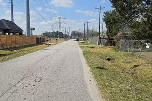 5915 Albert Dr, Houston, TX 77396 - Photo 5