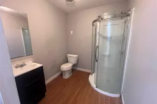 115 W Mulberry Ave, Wharton, TX 77488 - Photo 7