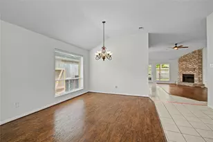 3806 Carya Cir, Sugar Land, TX 77479 - Photo 5