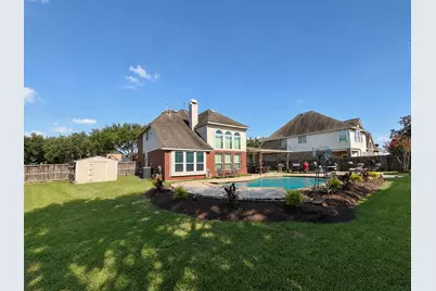 5530 Green Meadow Court, League City, TX 77573 - Photo 37