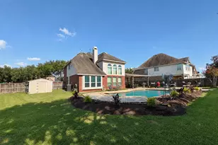 5530 Green Meadow Ct, League City, TX 77573 - Photo 37