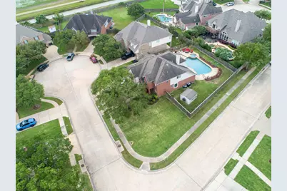 5530 Green Meadow Court, League City, TX 77573 - Photo 43