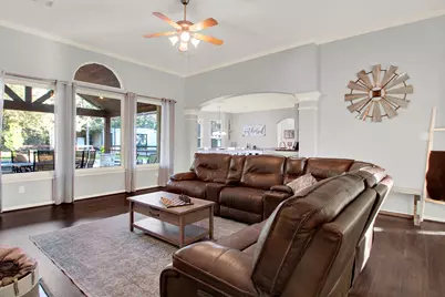 33402 Hillside Drive, Pinehurst, TX 77362 - Photo 13