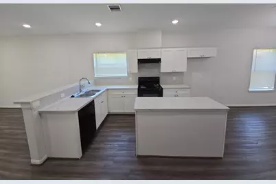 9509 Madera Road #A, Houston, TX 77078 - Photo 5