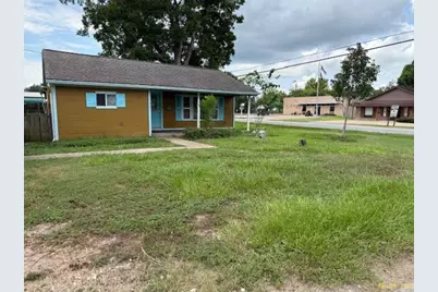 111 N Holly Street, Sweeny, TX 77480 - Photo 1