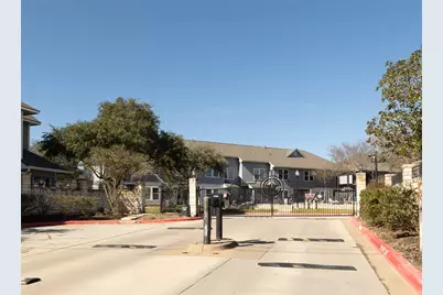 1317 Canyon Creek Circle, College Station, TX 77840 - Photo 31