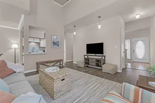 1317 Canyon Creek Cir, College Station, TX 77840 - Photo 5