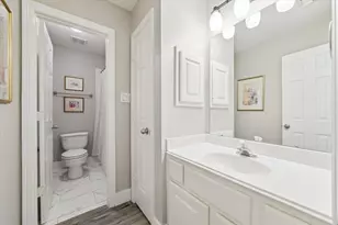 5242 Eigel St, Houston, TX 77007 - Photo 27