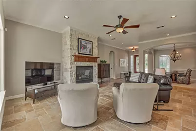 12323 Longmire Cove, Conroe, TX 77304 - Photo 11