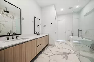 1711 Allen Pkwy, Houston, TX 77019 - Photo 7