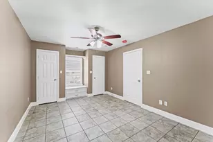 5646 Belmark St, Houston, TX 77033 - Photo 9