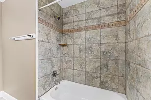 5646 Belmark St, Houston, TX 77033 - Photo 13