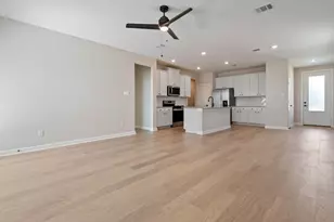 1035 Rosewood Trl, Beasley, TX 77417 - Photo 5