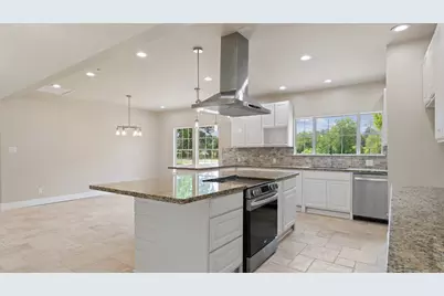 10308 Ehlers Road, Conroe, TX 77302 - Photo 5