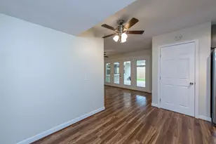 10613 Willowgrove Dr, Houston, TX 77035 - Photo 15