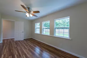 10613 Willowgrove Dr, Houston, TX 77035 - Photo 27