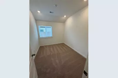 13202 Hayden Peak Drive, Iowa Colony, TX 77583 - Photo 15