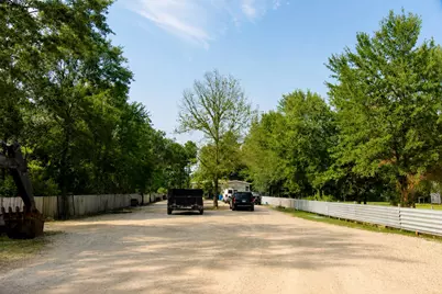 2111 County Road 3405, Cleveland, TX 77327 - Photo 5