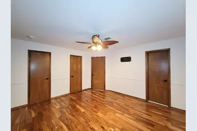 10282 Valley Drive S, Willis, TX 77318 - Photo 27