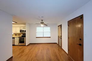 10282 Valley Dr S, Willis, TX 77318 - Photo 11