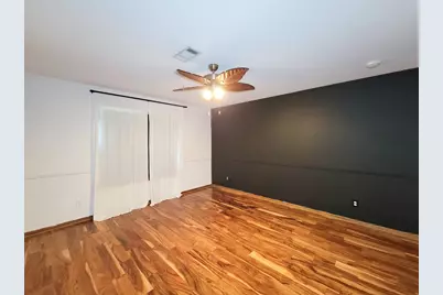 10282 Valley Drive S, Willis, TX 77318 - Photo 25