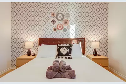 9614 Springmont Drive, Houston, TX 77080 - Photo 21