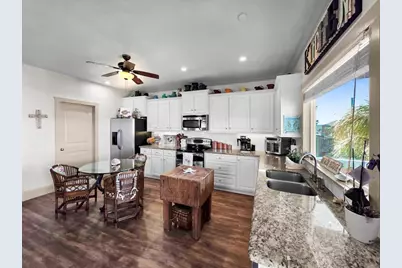 931 Bahama Drive, Crystal Beach, TX 77650 - Photo 13