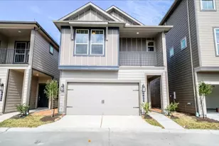 8620 Hollyoaks Creek Ln, Houston, TX 77063 - Photo 1