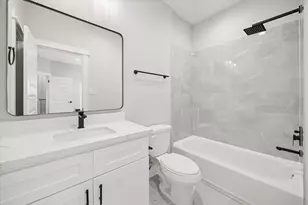 719 Thornton Rd, Houston, TX 77018 - Photo 37