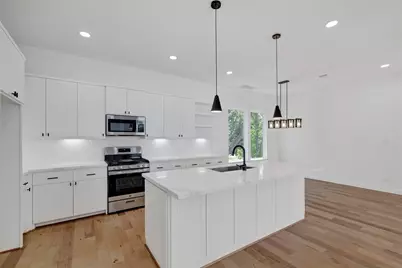 9426 Campbell Road #B, Houston, TX 77080 - Photo 17