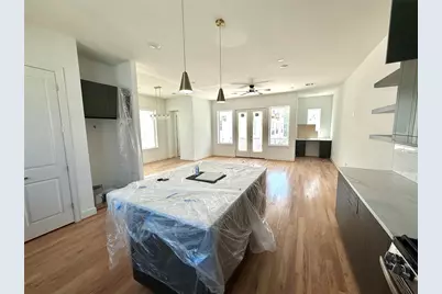 9426 Campbell Road #B, Houston, TX 77080 - Photo 5