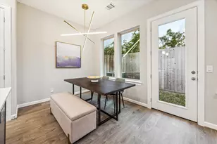 810 Glowing Dawn Dr, Houston, TX 77018 - Photo 15