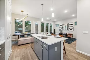 810 Glowing Dawn Dr, Houston, TX 77018 - Photo 13