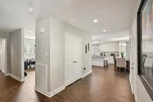 1006 Glacier Hill Dr, Houston, TX 77077 - Photo 11