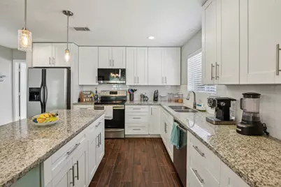1006 Glacier Hill Drive, Houston, TX 77077 - Photo 9