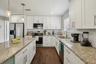 1006 Glacier Hill Dr, Houston, TX 77077 - Photo 9